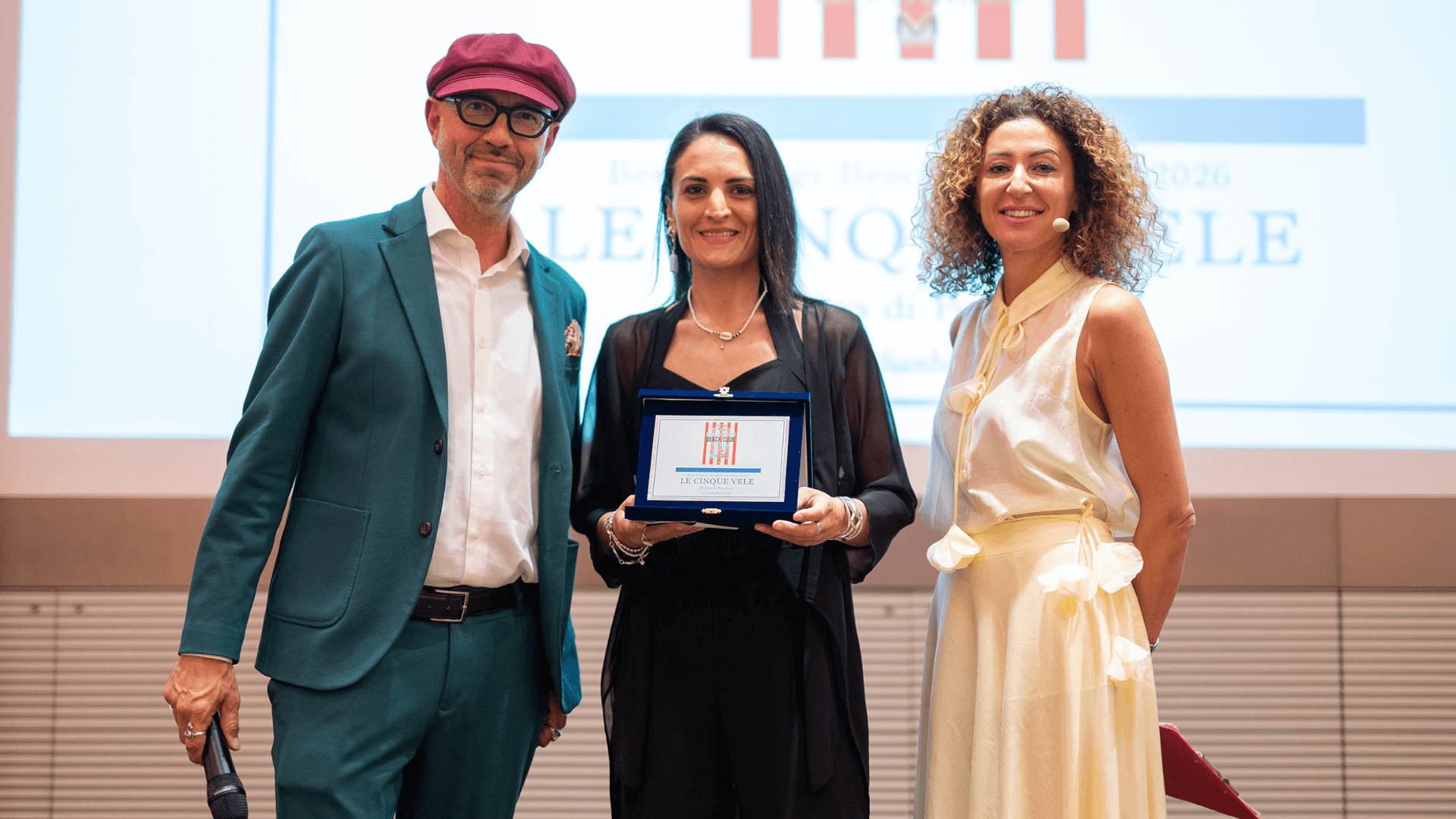Le Cinque Vele premiato con il "Best Strategy Beach Club 2026"